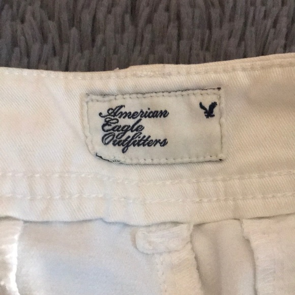 White American Eagle Capris - Picture 2 of 4